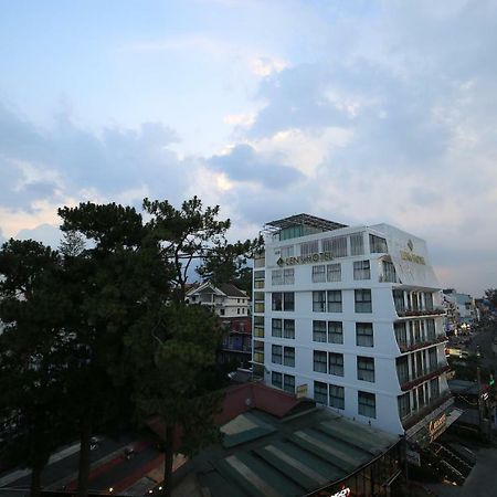 Khach San Lien Son - Da Lat Hotel Exterior foto